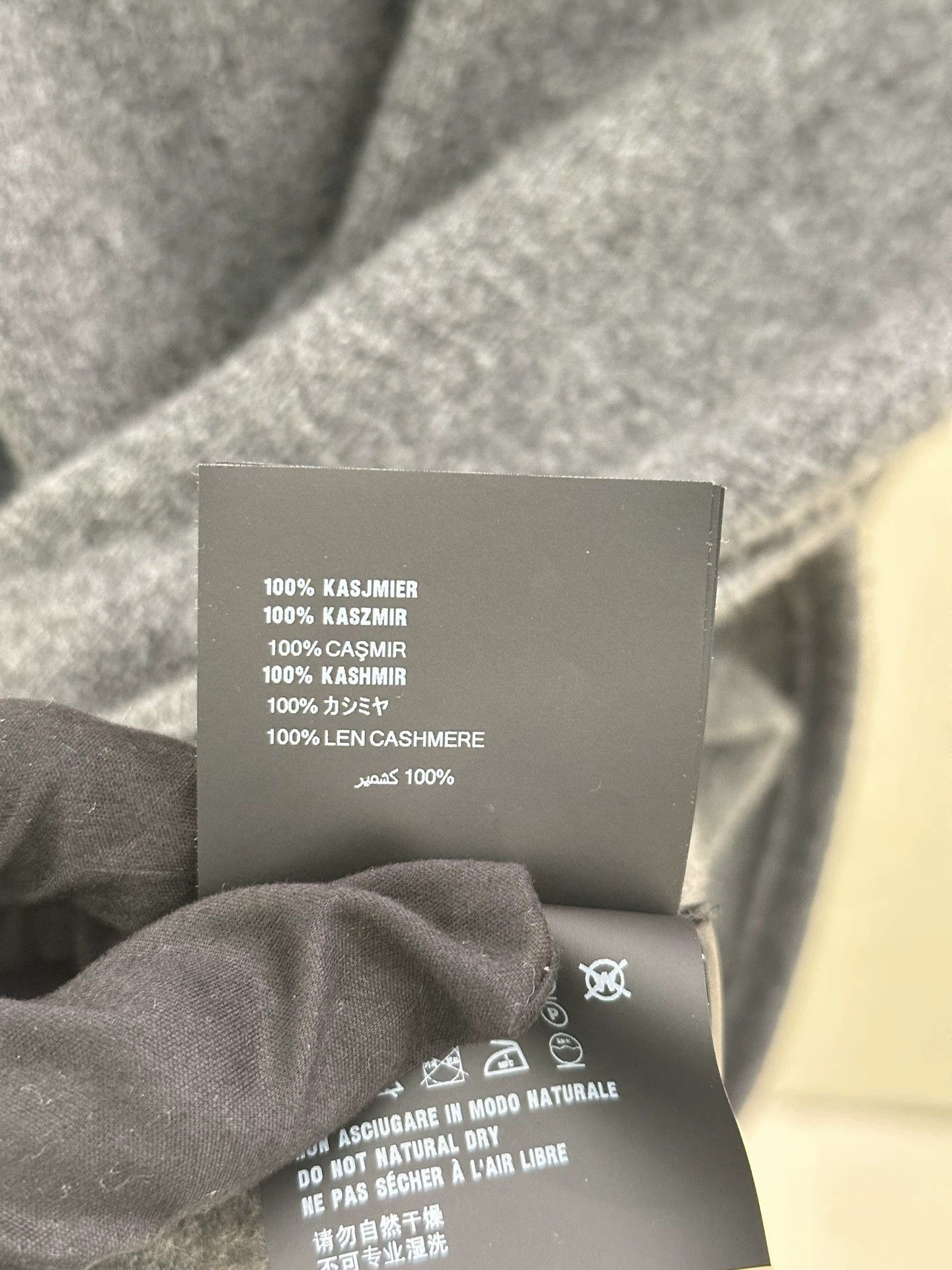 Miu Miu MIU MIU 99 New Gray Cashmere Vest 46 Left Shoulder Loose Size L / US 10 / IT 46 - 4 Thumbnail