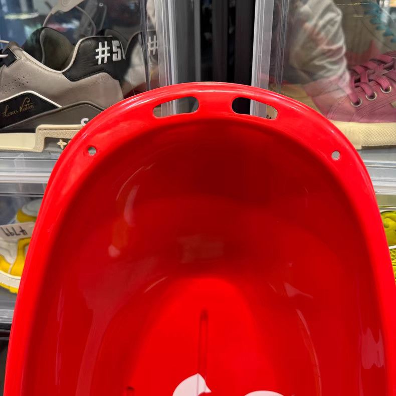 Supreme Supreme Red Snowboard. Q10 Size ONE SIZE - 4 Thumbnail