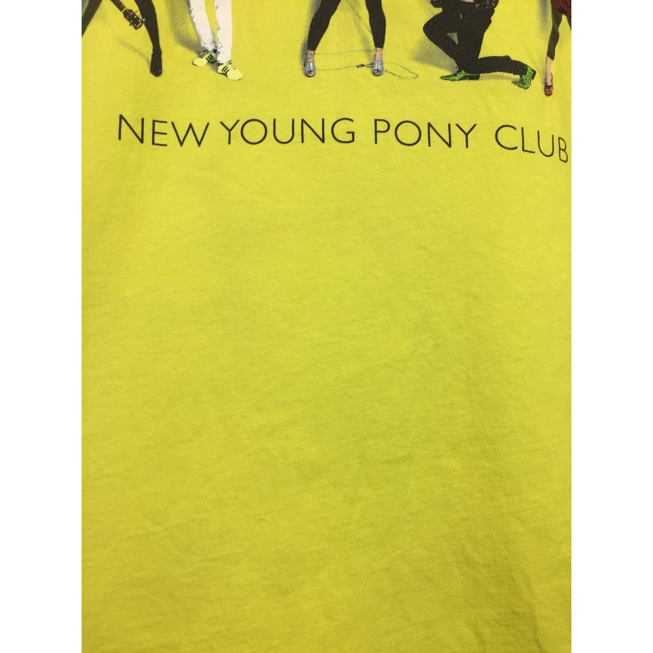 Band Tees × Uniqlo Uniqlo X New Young Pony Club Band Fantastic Playroom Tee Size US M / EU 48-50 / 2 - 7 Thumbnail