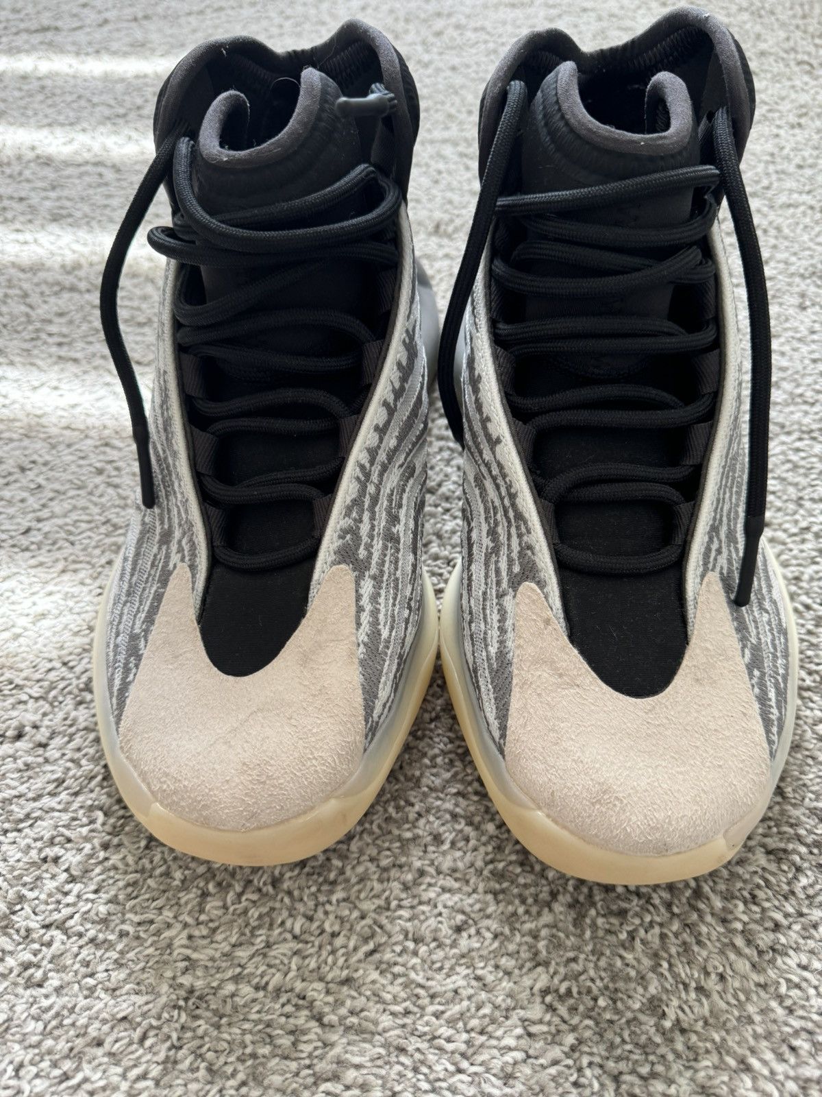 Adidas Adidas Yeezy QNTM Size US 10 / EU 43 - 4 Thumbnail