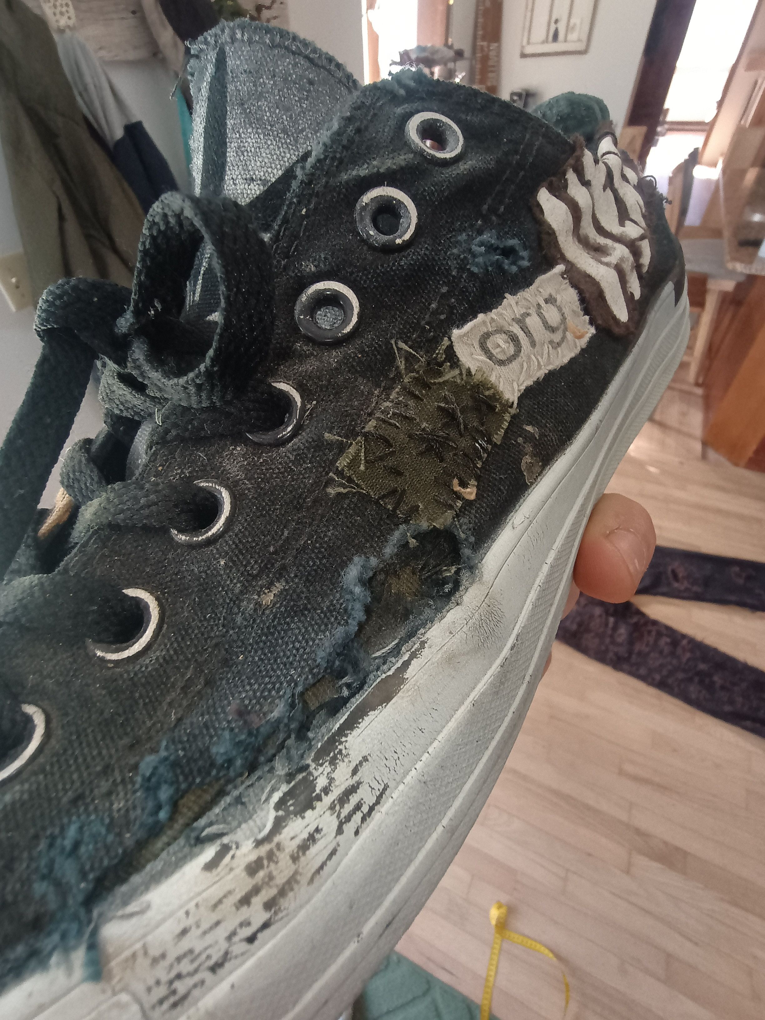 Converse Distressed\repaired converse Size US 11 / EU 44 - 3 Thumbnail