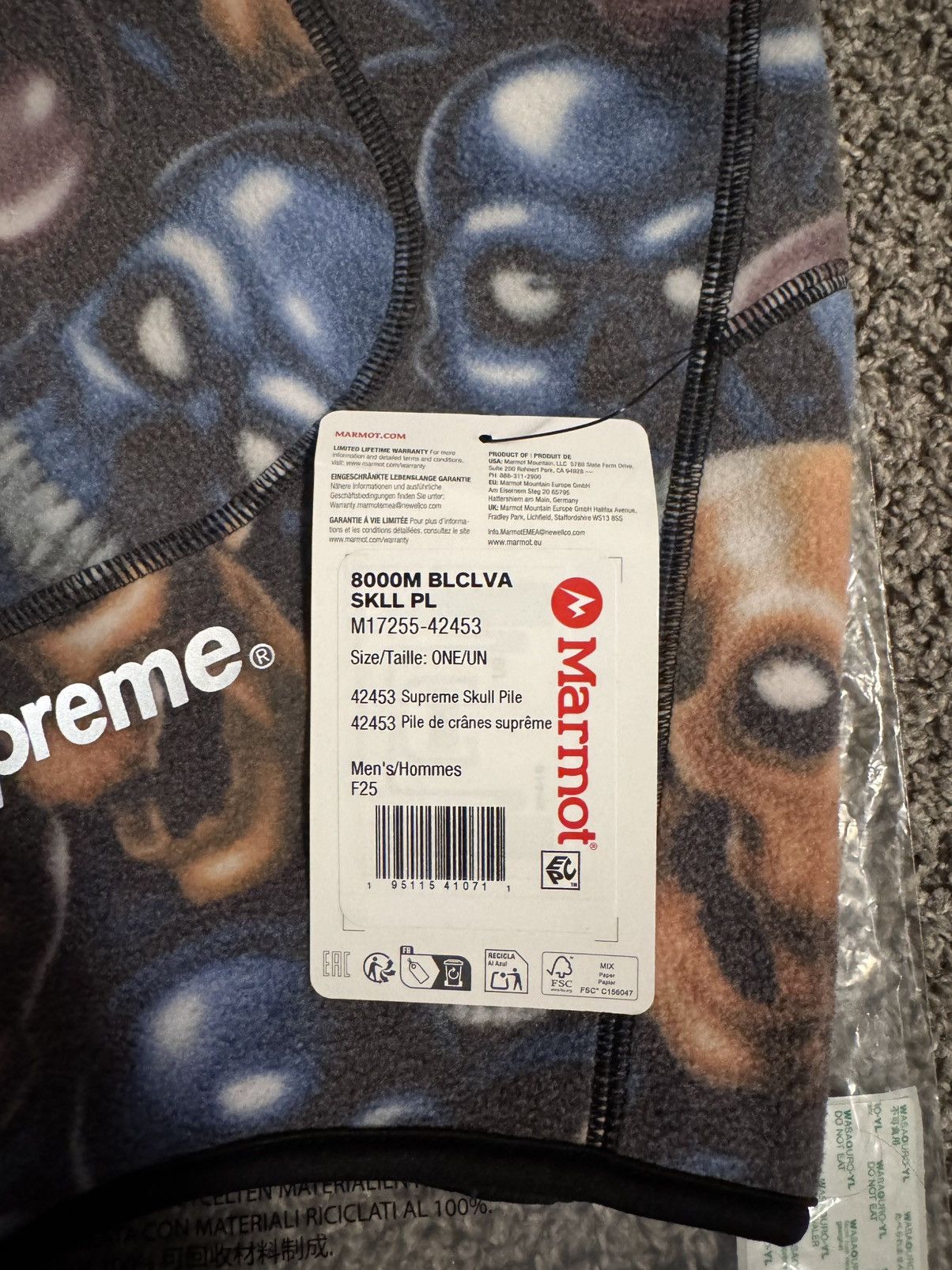 Supreme Supreme X Marmot Skull Pile Balaclava Size ONE SIZE - 4 Thumbnail