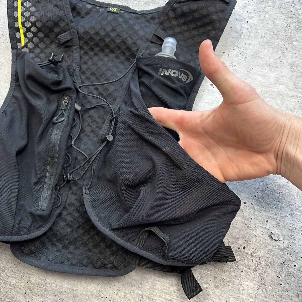 Nike Inov-8 Racepac 20 Running Vest Black Size US S / EU 44-46 / 1 - 8 Thumbnail