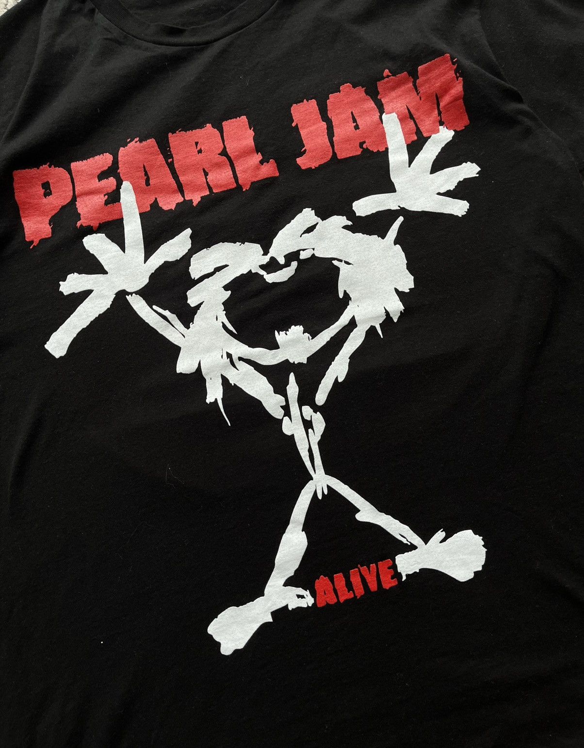 Band Tees Pearl Jam Alive Band Tee vintage opium y2k metal rock rare Size US L / EU 52-54 / 3 - 2 Thumbnail