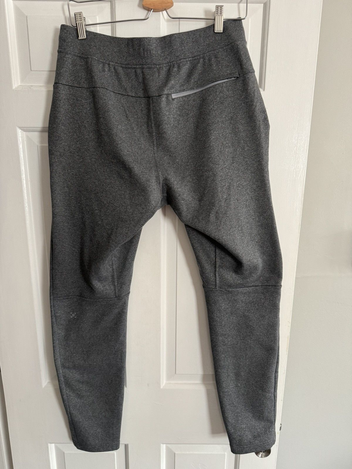 Lululemon Lululemon Sweatpants Size US 32 / EU 48 - 2 Thumbnail