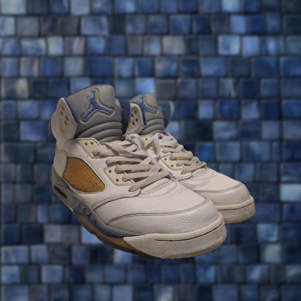 Nike Nike Jordan V 5 Stealth Athletic Sneakers Basketball Shoes 2006 Size 12 Mens White Blue Grey Size US 11 / EU 44 - 1 Thumbnail
