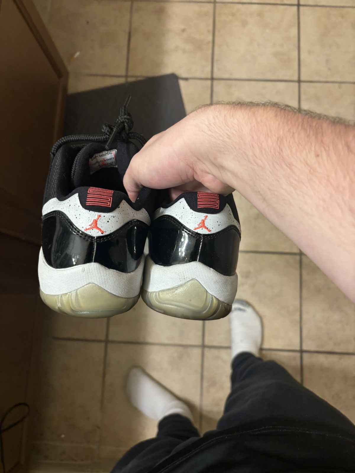 Jordan Brand Jordan 11 low infared Size US 9.5 / EU 42-43 - 3 Thumbnail