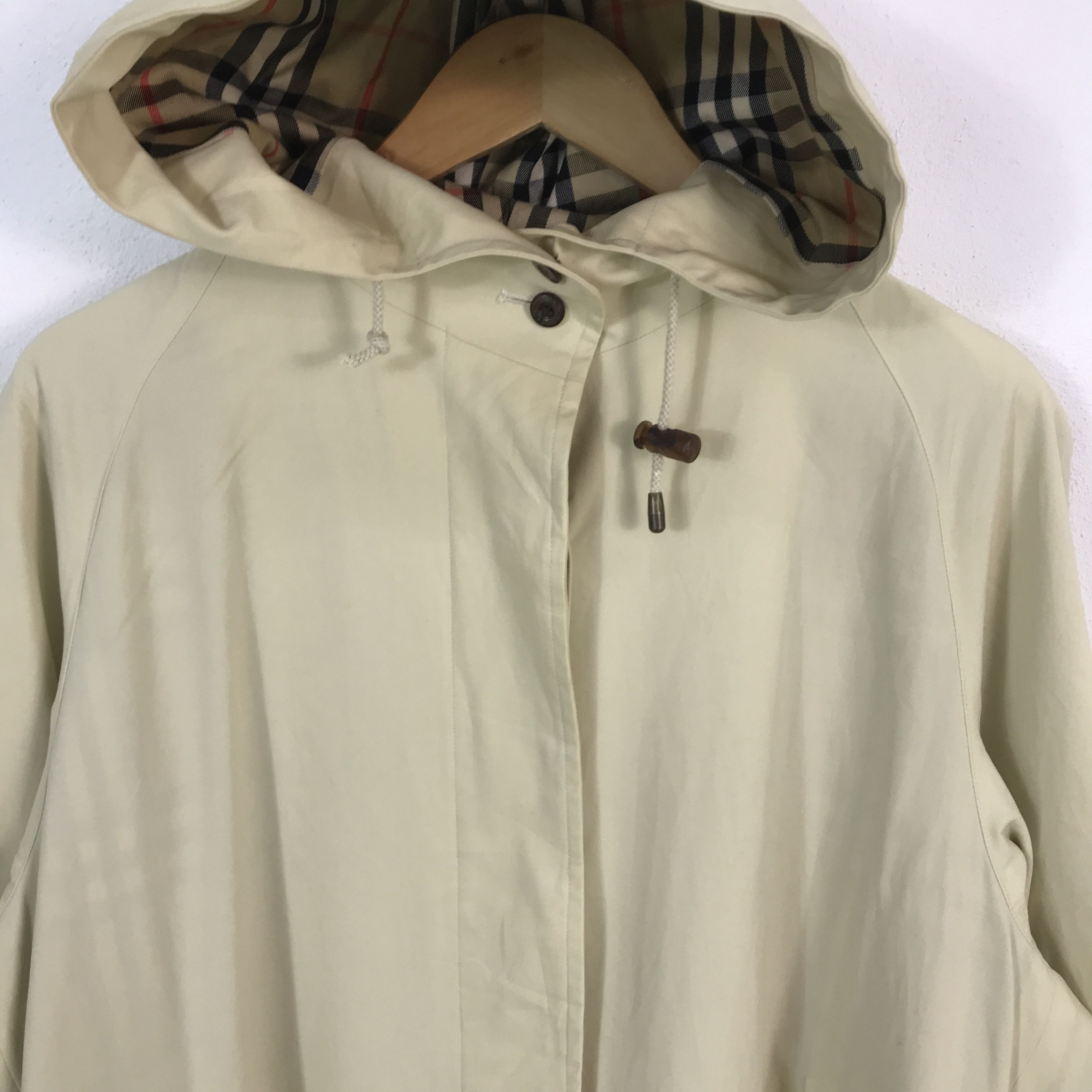 Burberry × Japanese Brand × Vintage Vtg Japan burberrys Long coat button jacket Size US L / EU 52-54 / 3 - 3 Thumbnail