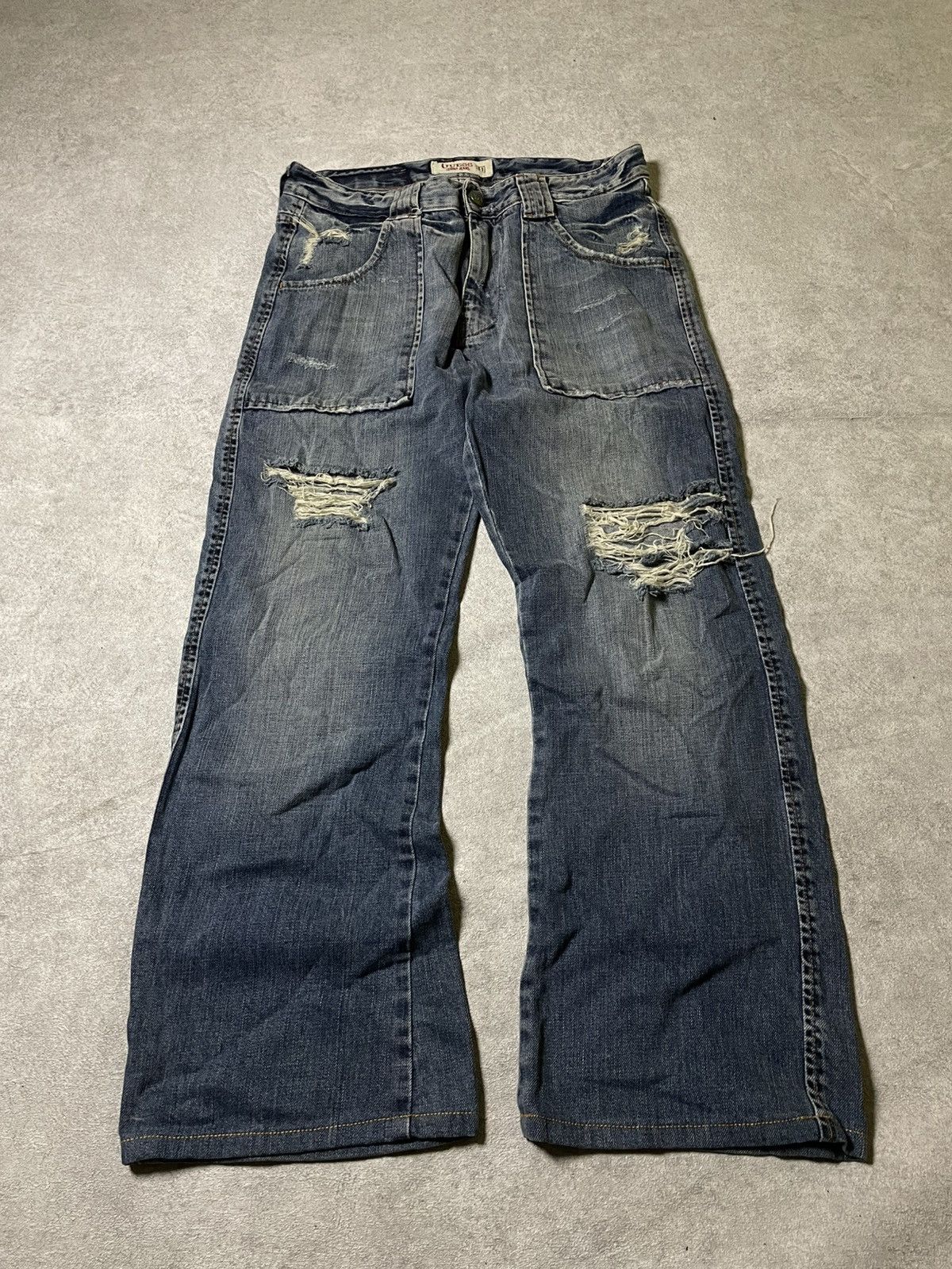 Guess IfSixWasNine Skull USA 99’ LGB Distressed LUXURU GUESS jeans Size US 31 - 2 Thumbnail