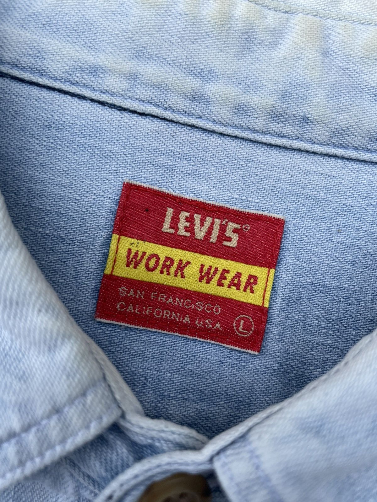 Levi's 🔥Accept Binding Offer🔥 Vintage Levi's Button Up Size US L / EU 52-54 / 3 - 6 Thumbnail