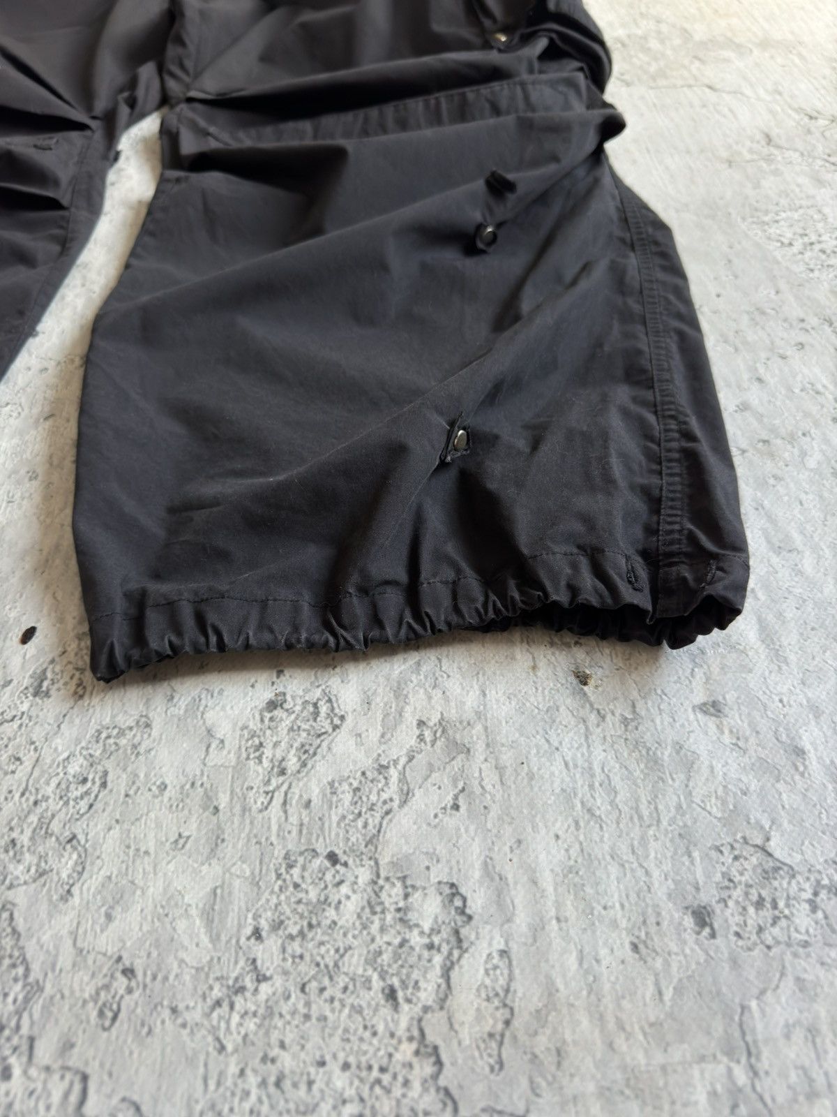 Vintage NINJA 🥷🏿 Parachute Cargo Pocket Pants Size US 34 / EU 50 - 7 Thumbnail