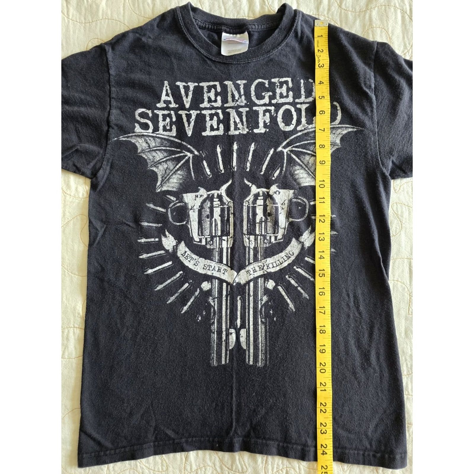 Hanes VINTAGE Avenged Sevenfold Bat Guns Tshirt Black Adult Small Gender Neutral Y2k Size US S / EU 44-46 / 1 - 6 Thumbnail