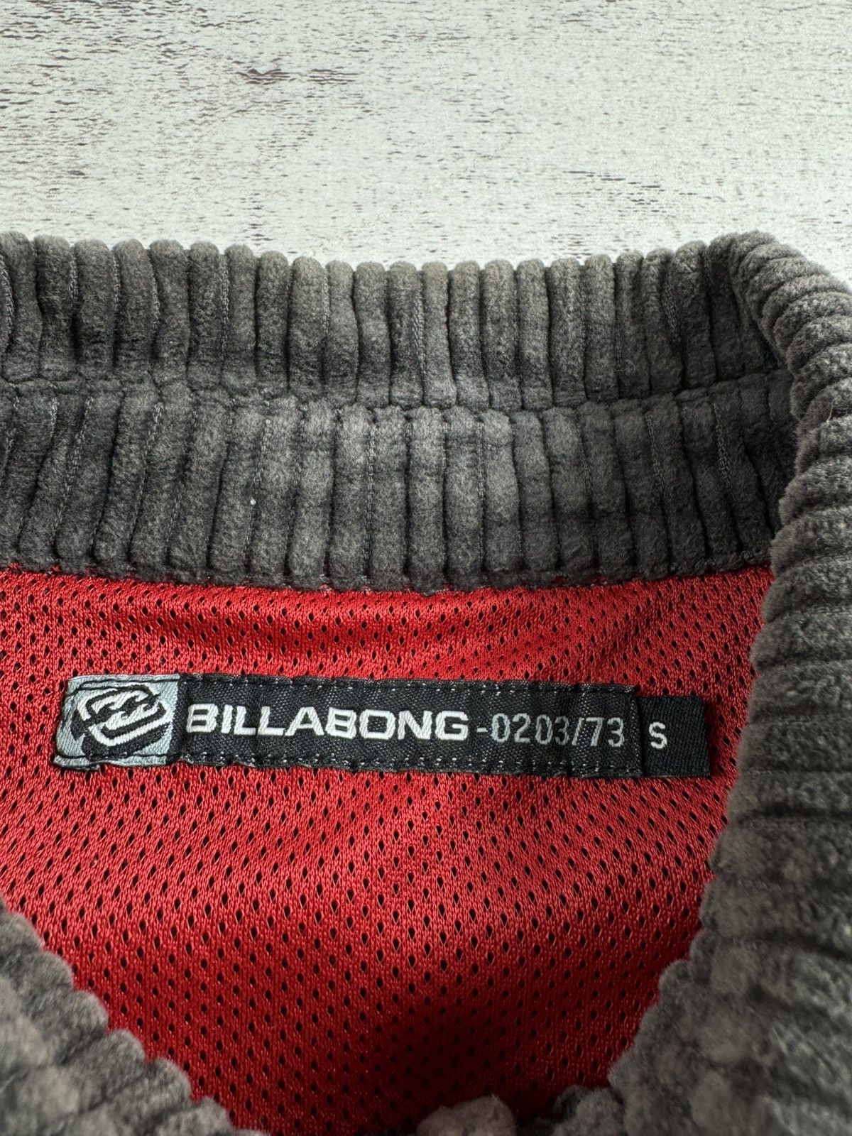 Billabong Billabong Corduroy Velvet Velour Overshirt Button Pullover Size US S / EU 44-46 / 1 - 10 Thumbnail