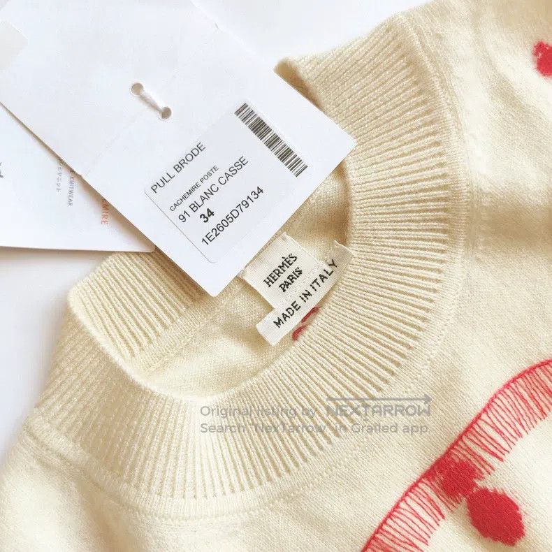 Hermes Hermes Cashmere Embroidered Beige Sweater White Size XS / US 0-2 / IT 36-38 - 3 Thumbnail