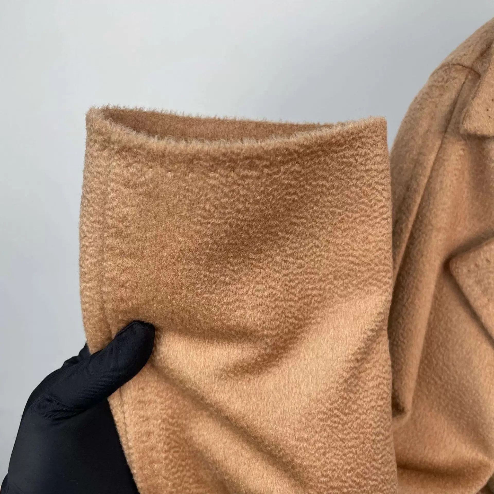 Max Mara 97 New MaxMara camel hair overcoat Size 165 Size M / US 6-8 / IT 42-44 - 8 Thumbnail