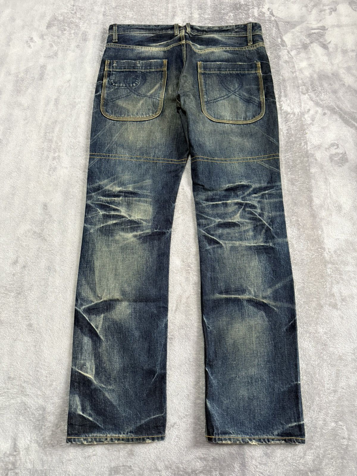 Japanese Brand Takeo Kikuchi Japan Claw Mark Mud Wash Loose Jeans Size US 34 / EU 50 - 2 Thumbnail
