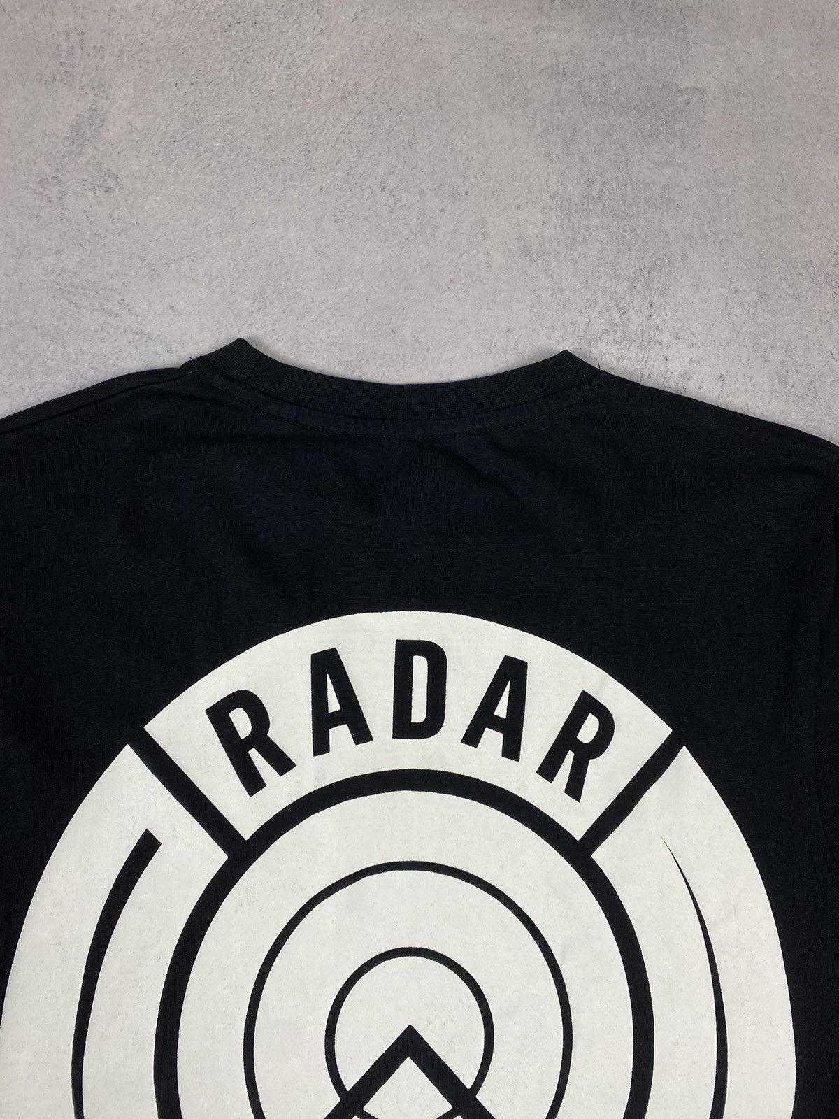 Band Tees Radio Radar Music Tee y2k Size US M / EU 48-50 / 2 - 3 Thumbnail