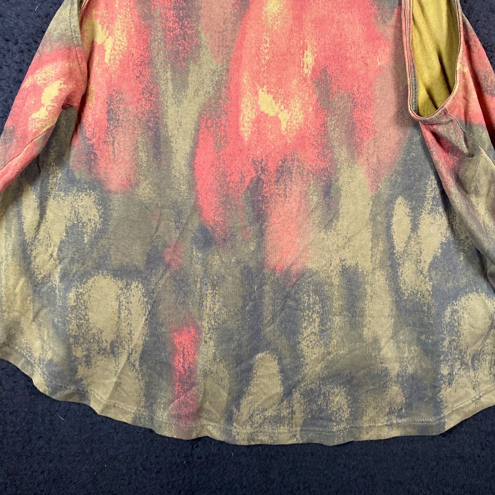 Anthropologie Anthropologie Silence + Noise Tank Geometric Tie Dye VNeck Size M / US 6-8 / IT 42-44 - 3 Thumbnail