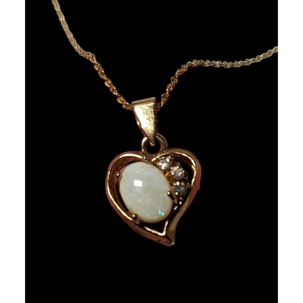 Other Nakagawa Corporation Gold Tone Opal Gemmed Heart Necklace Size ONE SIZE - 5 Thumbnail