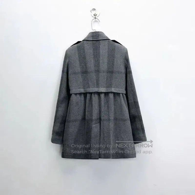 Burberry Burberry Gray Wool Check Mid-Length Coat. Size S / US 4 / IT 40 - 2 Thumbnail