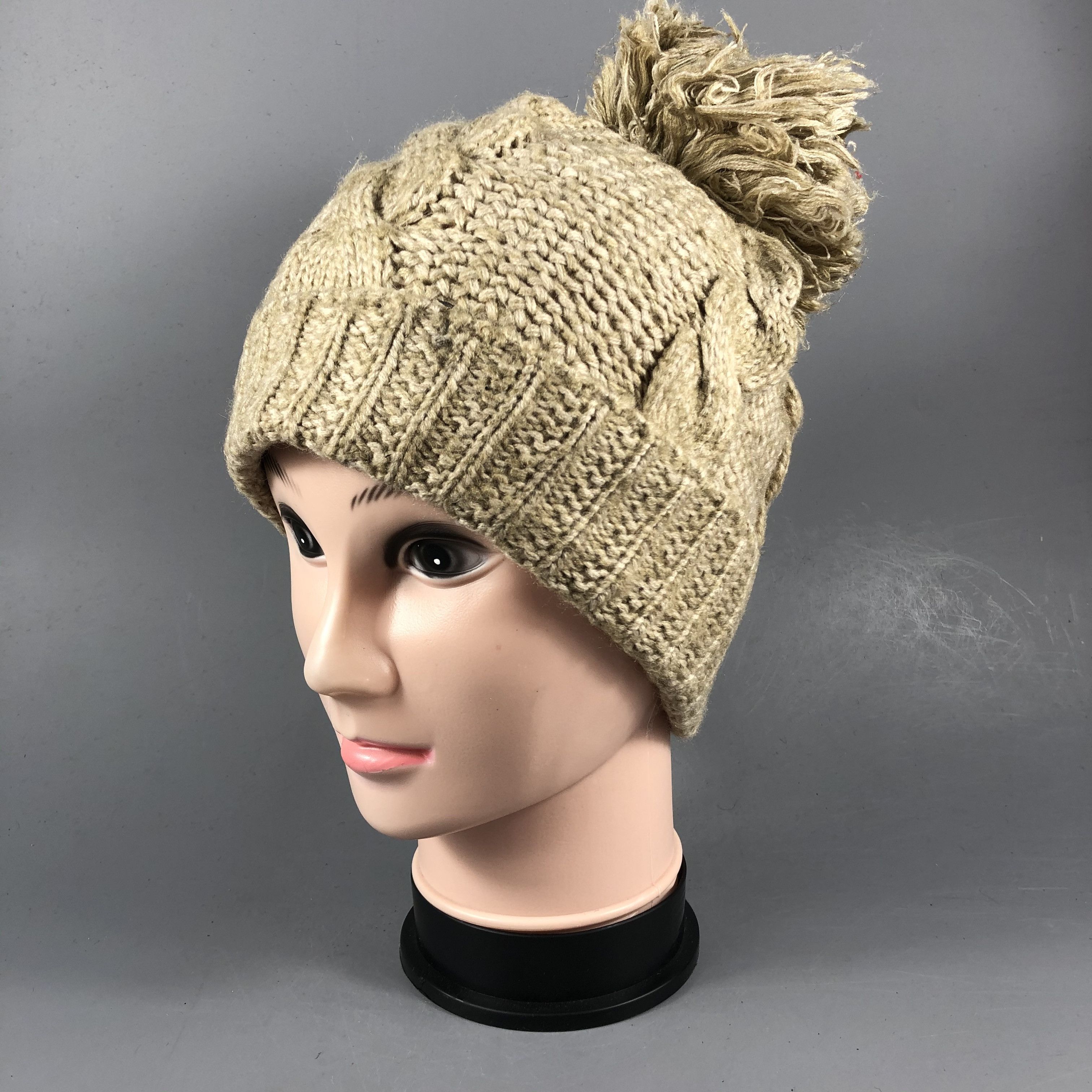 Japanese Brand Cable Knit Plain Beanie Size ONE SIZE - 2 Thumbnail