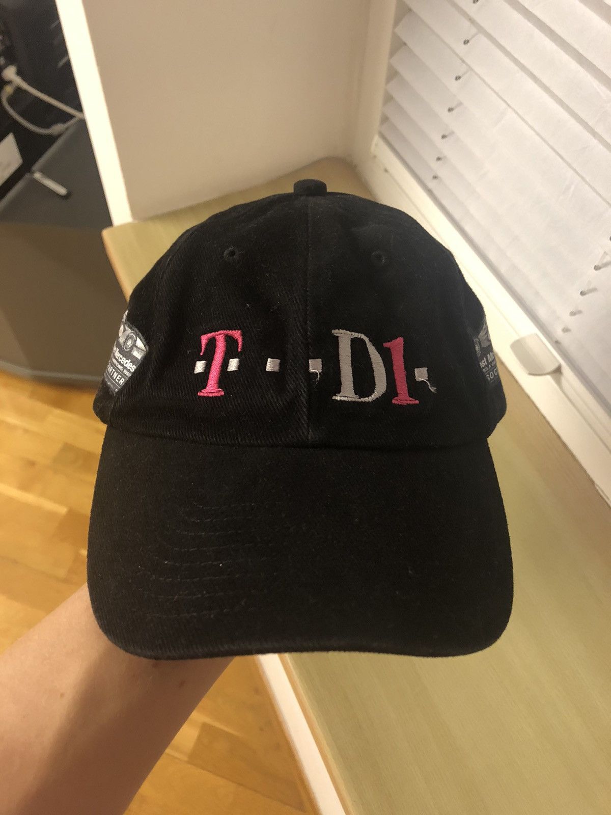 Other × Vintage T-MOBILE VINTAGE FORMULA ONE RACING HAT CAP Size ONE SIZE - 1 Thumbnail