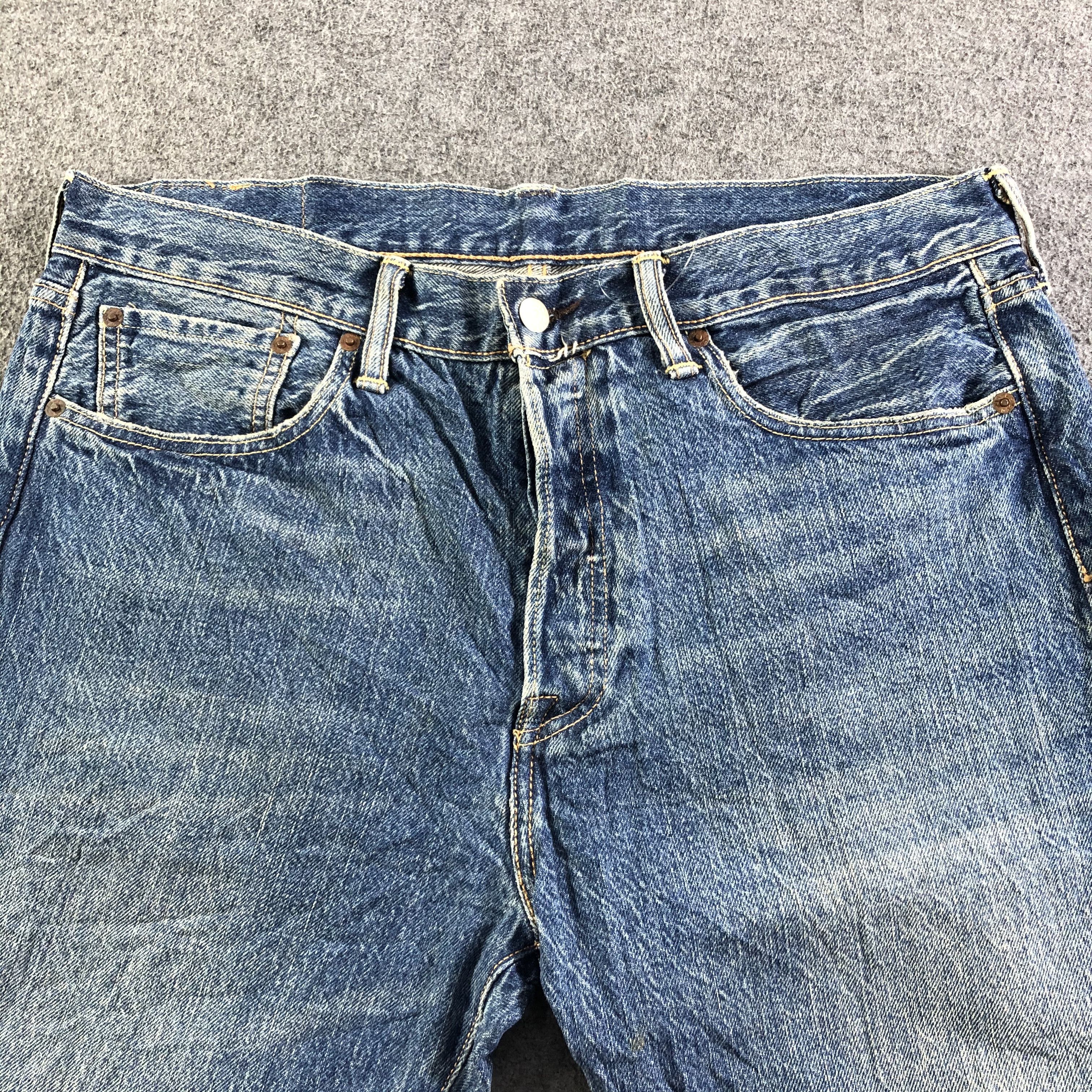 Levi's × Vintage Vintage Blue Wash Levis 501 Jeans-J3108 Size US 36 / EU 52 - 3 Thumbnail