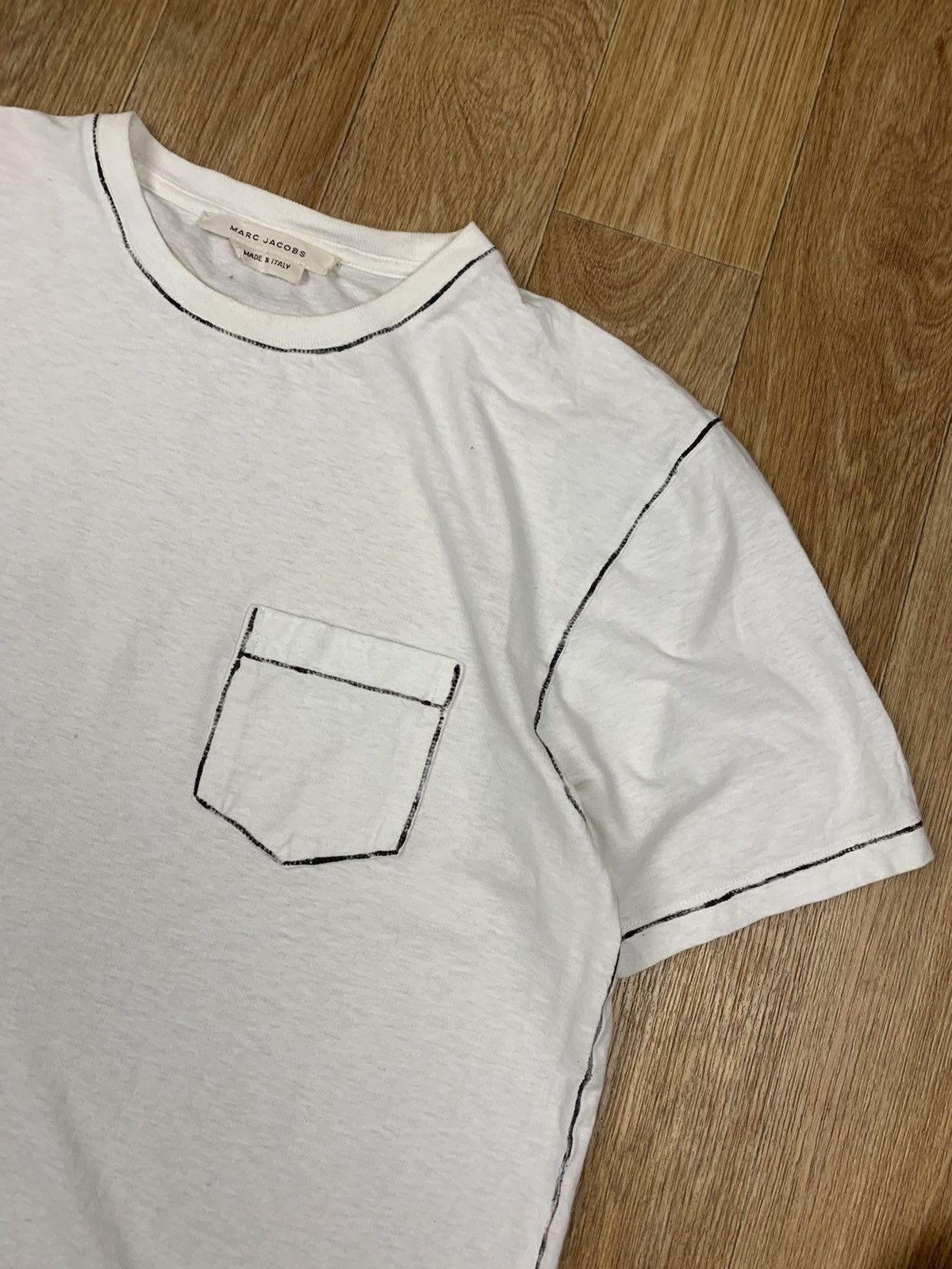 Marc Jacobs 🍀Free Shipping☘️ Marc Jacobs T-shirt Size US M / EU 48-50 / 2 - 3 Thumbnail