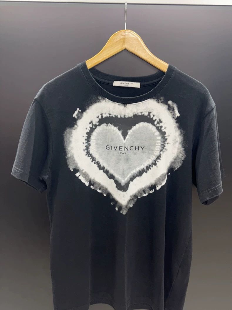 Givenchy Givenchy Men's T-Shirt, Size M, Height 180cm, Weight 165kg Size US M / EU 48-50 / 2 - 1 Thumbnail
