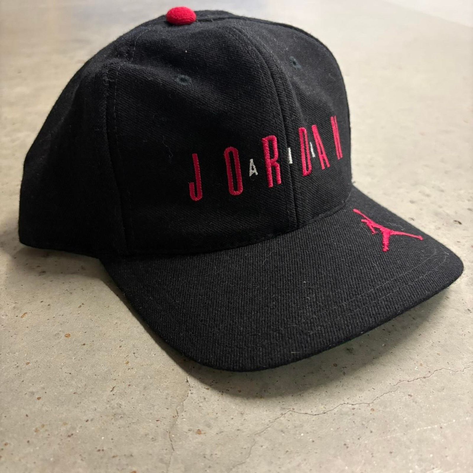 Jordan Brand Nike Air Jordan “Banned” Black Snapback Hat 865916