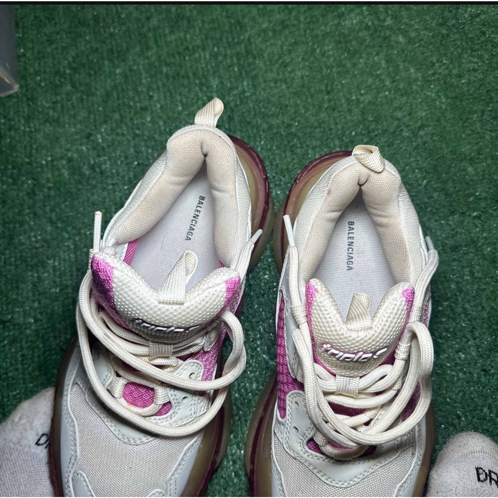 Balenciaga Balenciaga Triple S Clear Sole Trainer White Pink W Size US 9 / IT 39 - 9 Thumbnail