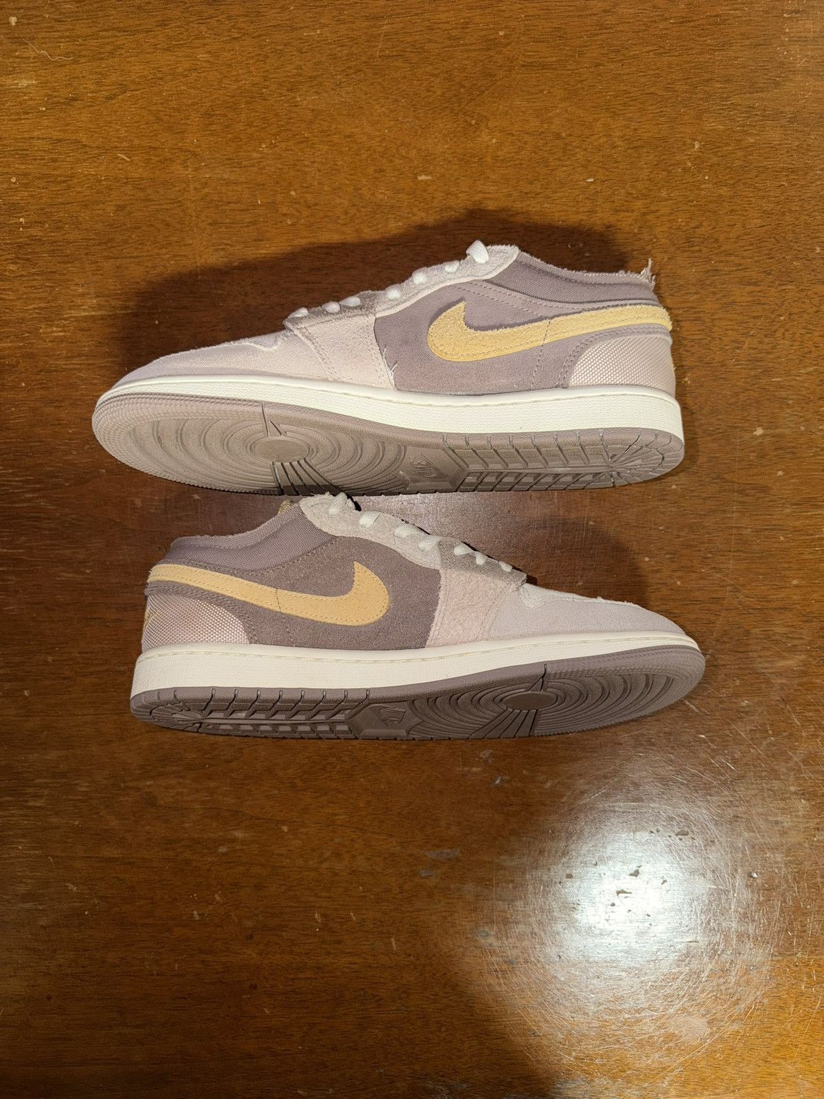 Nike Air Jordan 1 Low SE Craft Inside Out-Taupe Haze size 8.5 Size US 8.5 / EU 41-42 - 2 Thumbnail