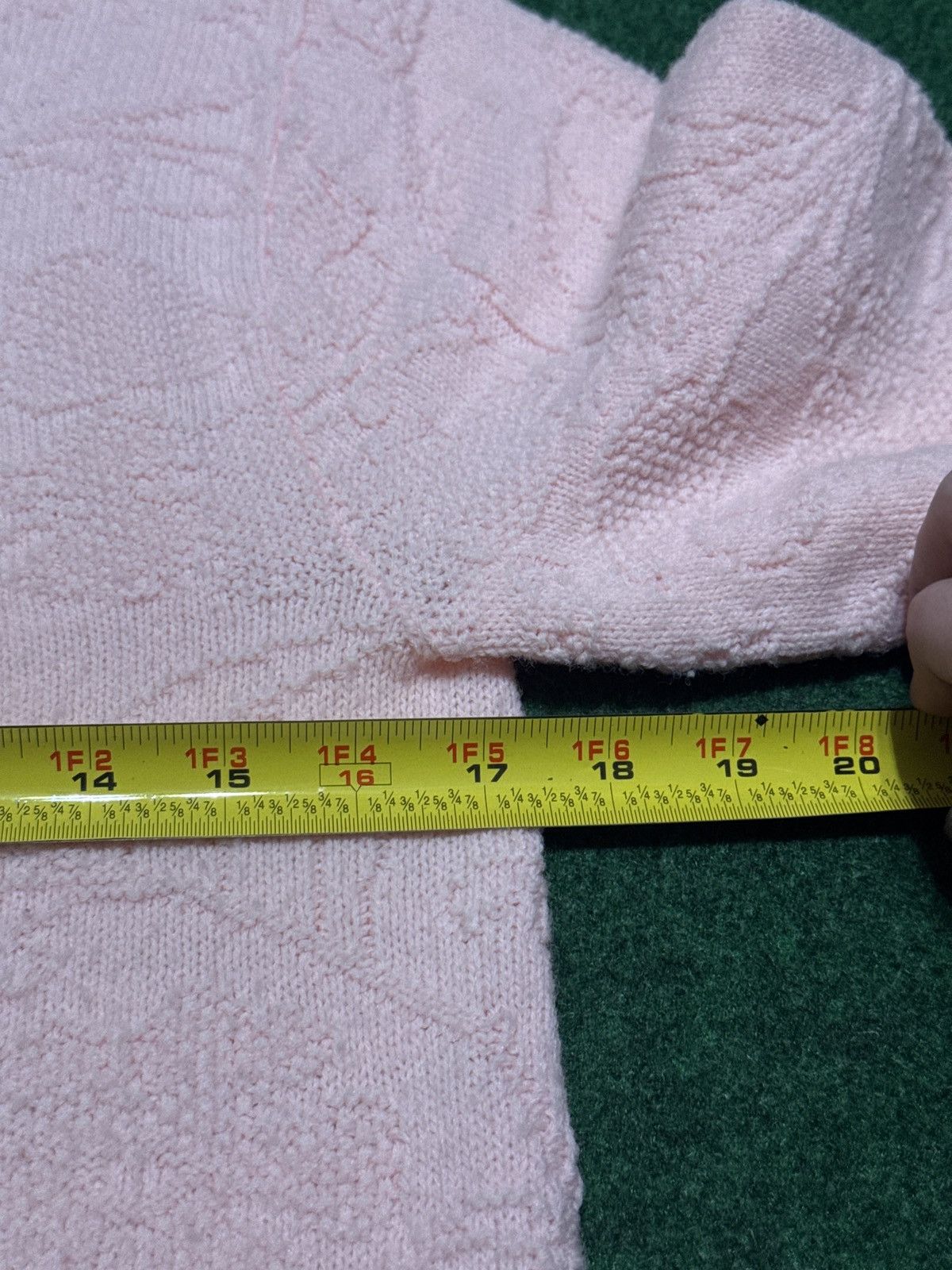 Vintage Vtg 80s Cuddle knit Pink 17x24 XS Cardigan Grandma Sweater Size XS / US 0-2 / IT 36-38 - 4 Thumbnail