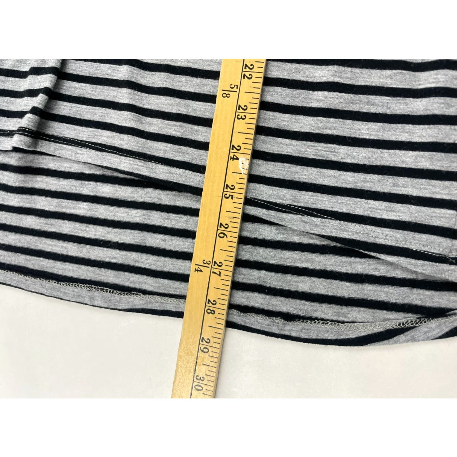 Faded Glory Faded Glory Shirt Women's 2X Black Gray Striped Lace Up Henley 3/4 Sleeve Size XXL / US 16-18 / IT 52-54 - 6 Thumbnail