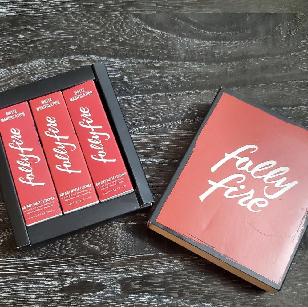 Designer 🎁3 for 30$! Folly Fire Lipstick Set Size ONE SIZE - 3 Thumbnail
