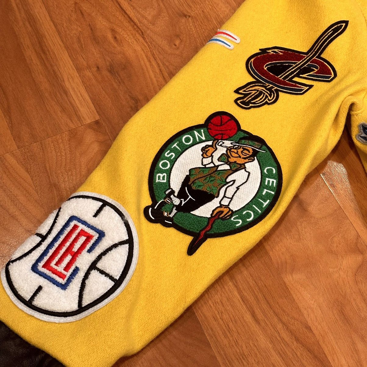 Jeff Hamilton × NBA Jeff Hamilton NBA Collage Wool and Leather Jacket Size M New Size US M / EU 48-50 / 2 - 9 Thumbnail