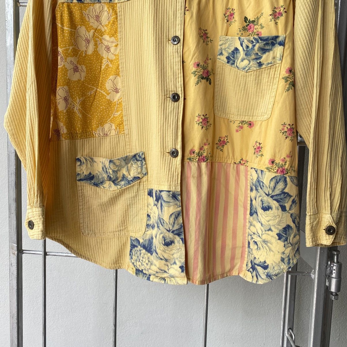 Designer × Japanese Brand MATURIODEA Yellow Patchwork Floral Shirt Size XL / US 12-14 / IT 48-50 - 9 Thumbnail