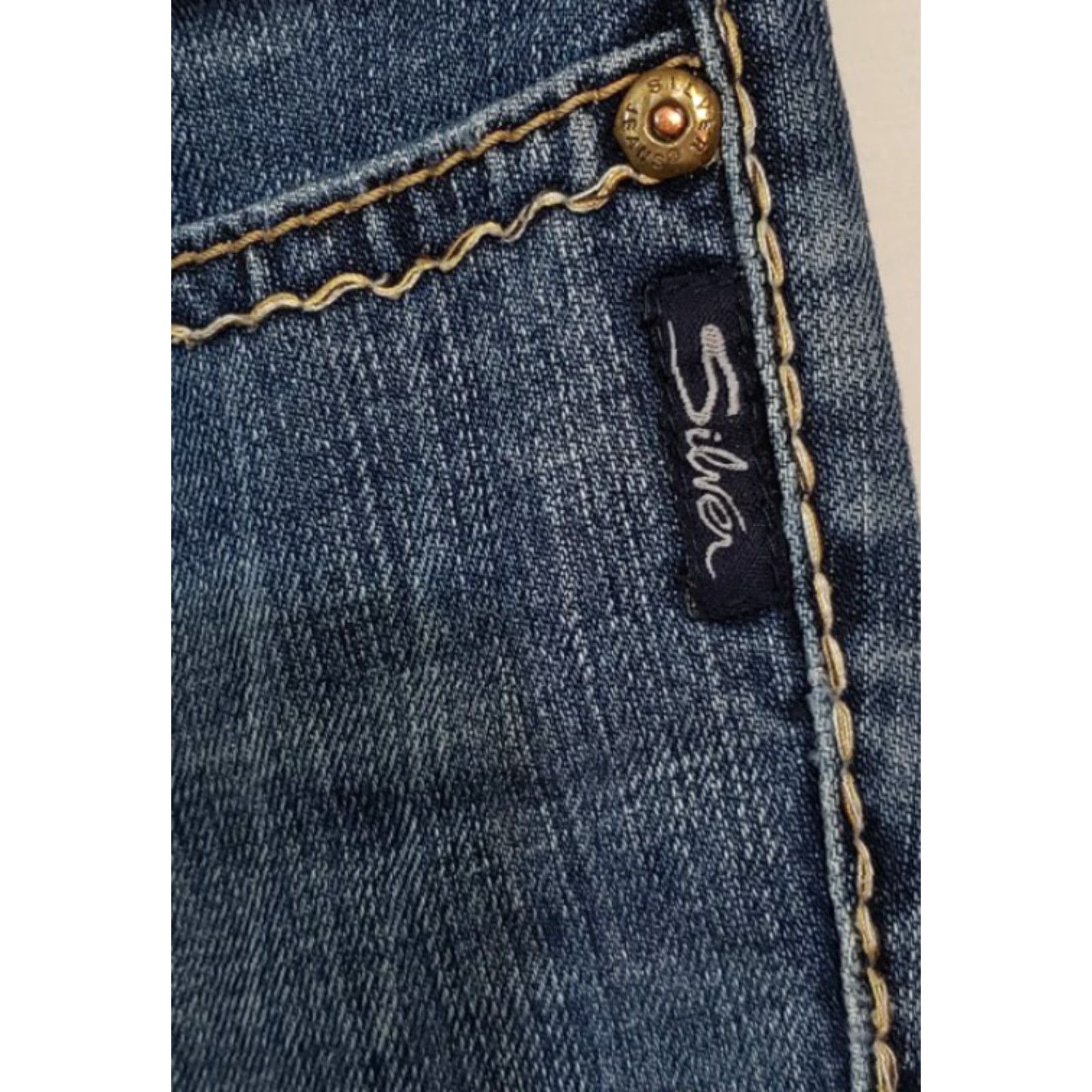 Vintage **Silver Aiko Women's Blue Denim Bootcut Jeans Size 30 x 31** User: Silver Aiko Women's Blue Denim Bootcut Jeans Size 30 x 31 Size 30" / US 8 / IT 44 - 6 Thumbnail