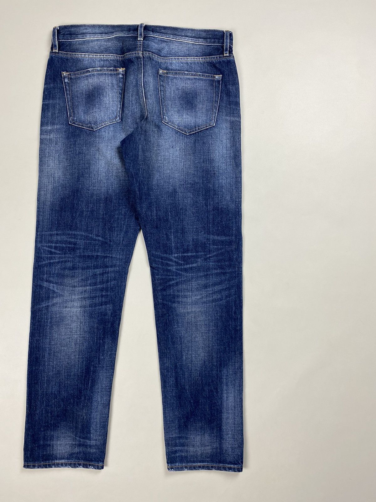 Uniqlo Uniqlo Japanese Selvedge denim men’s boyfriend tapered jeans Size US 27 - 18 Thumbnail