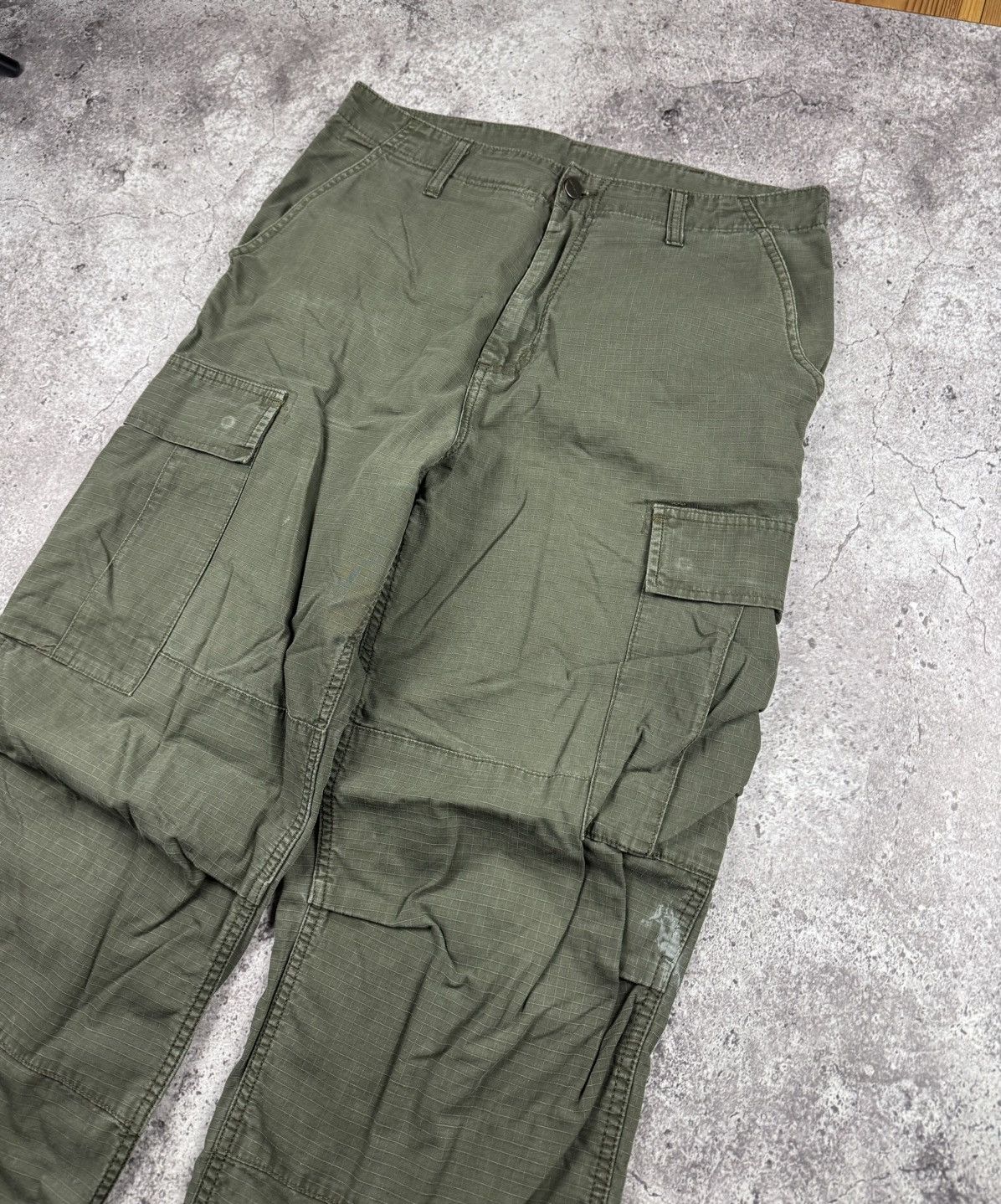 Carhartt Vintage Carhartt Cargo Distressed Pants Faded Khaki Y2K Size US 31 - 6 Thumbnail