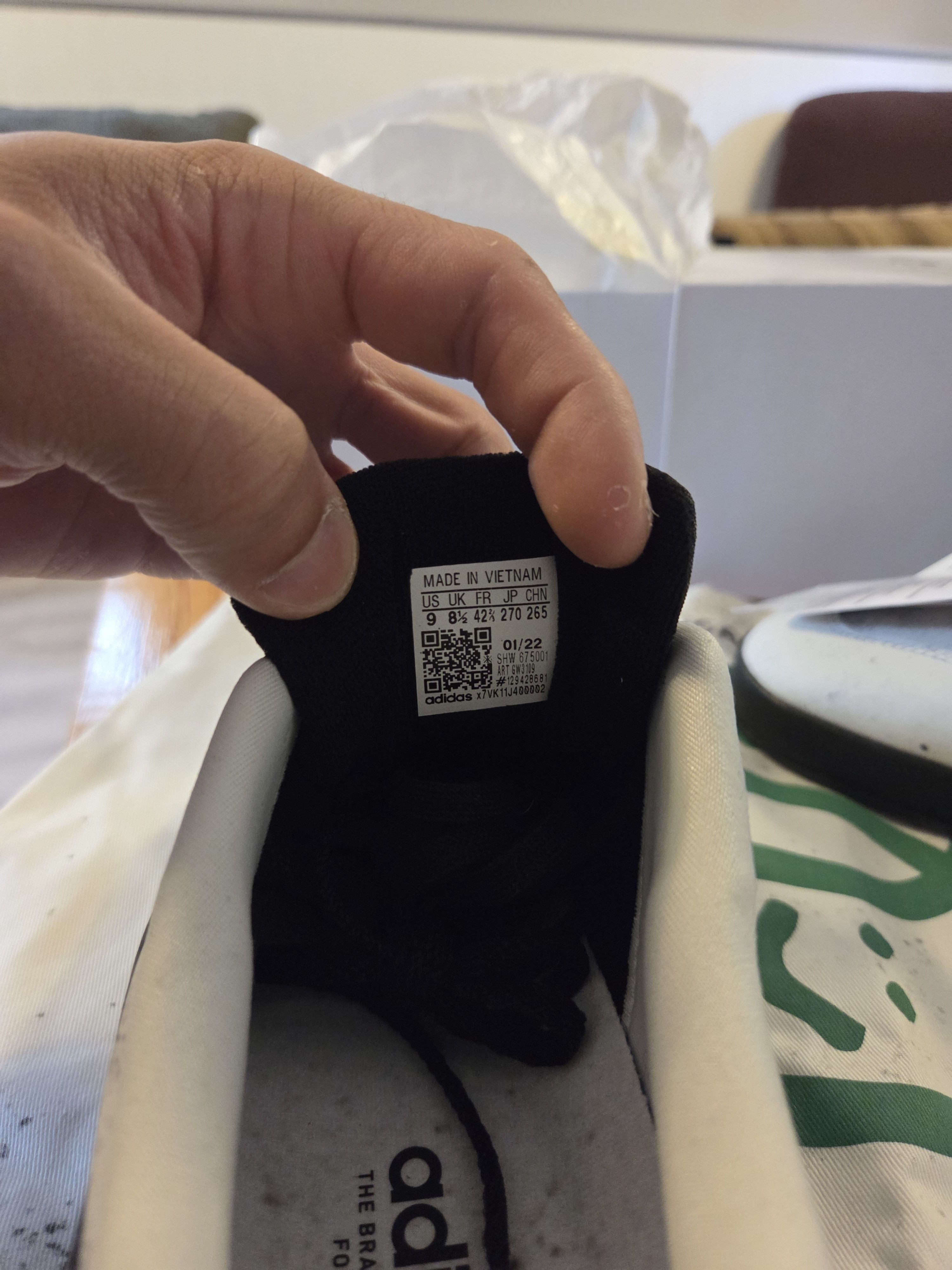 Adidas Adidas aloha super Size US 9 / EU 42 - 6 Thumbnail