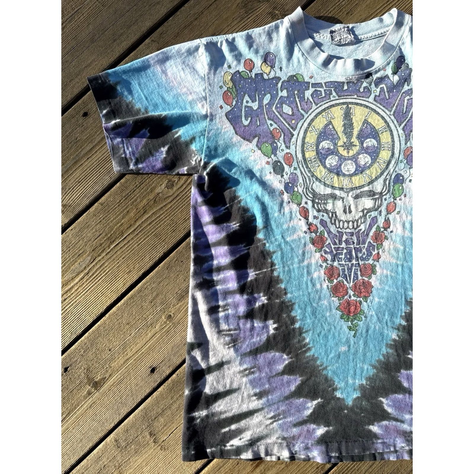 Liquid Blue VINTAGE Grateful Dead NYE 1990 1991 Liquid Blue Tie Dye Tour Shirt XL T-Shirt Men Size US L / EU 52-54 / 3 - 2 Thumbnail