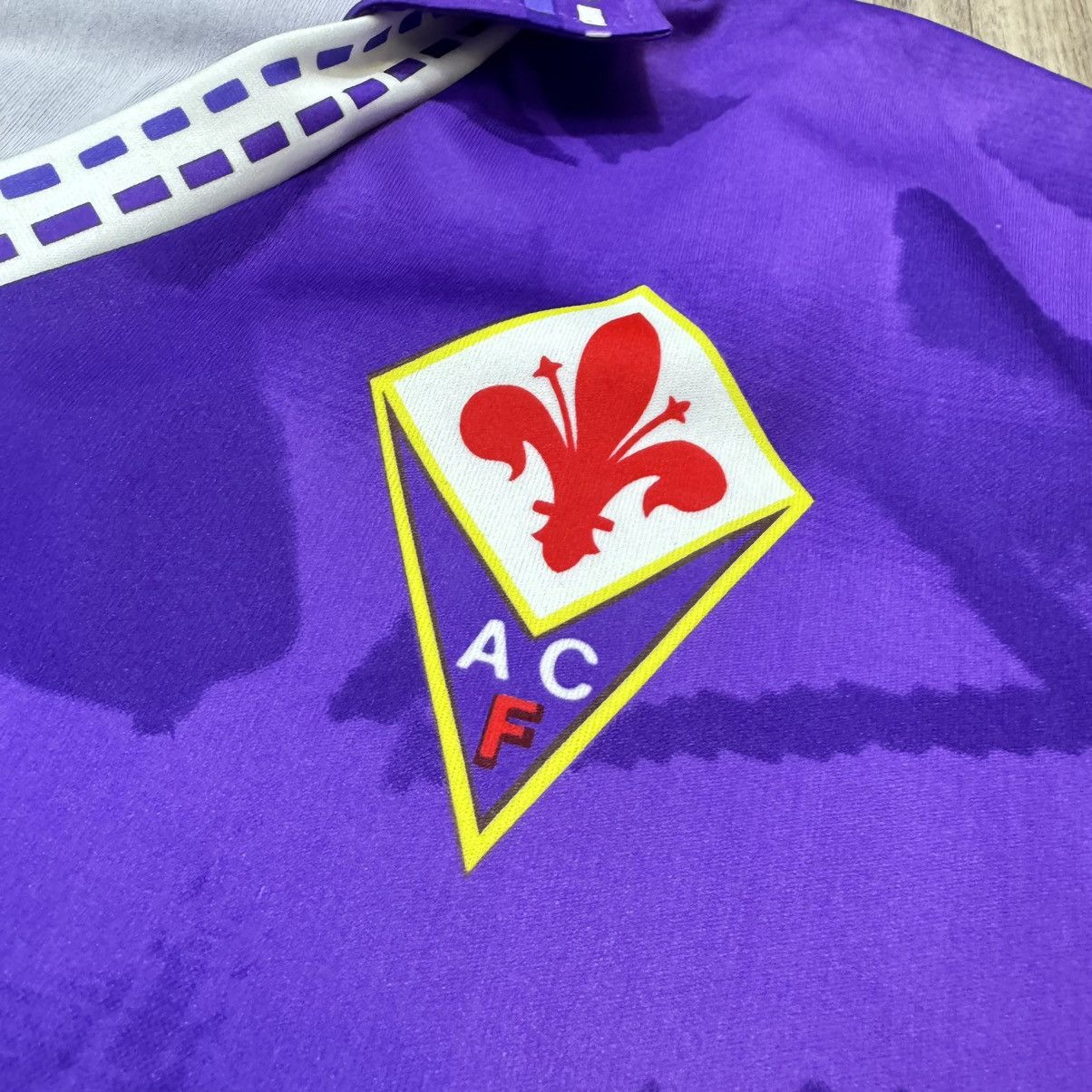Vintage Fiorentina 94/95 home shirt Size US XL / EU 56 / 4 - 4 Thumbnail