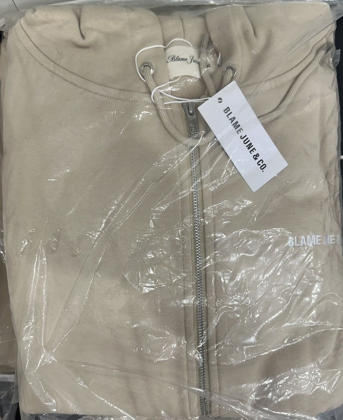 Other Blame June & Co. Gemini Zip Up Hoodie Size 3XL Natural Size US XXL / EU 58 / 5 - 3 Thumbnail