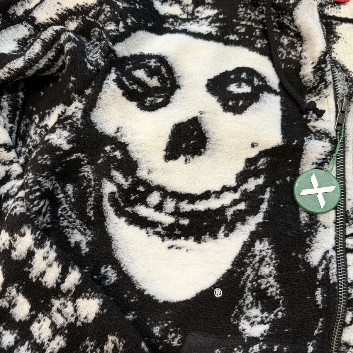 Misfits × Supreme Supreme x Misfits Zip Sweater Brand New SS26 Size US S / EU 44-46 / 1 - 4 Thumbnail