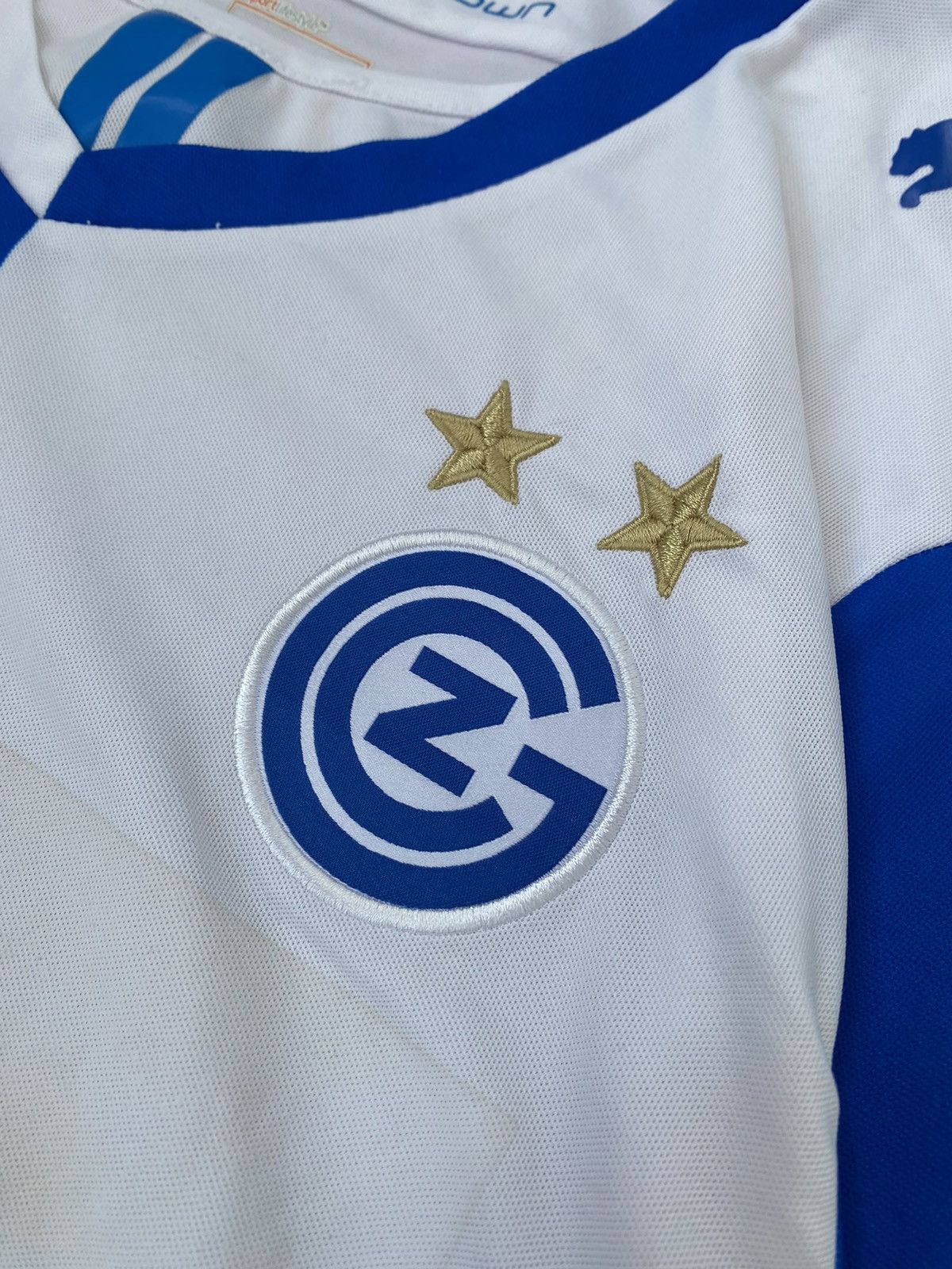 Puma Adidas 2011/2012 Grasshoppers Zurich Home Soccer Jersey Size US L / EU 52-54 / 3 - 6 Thumbnail