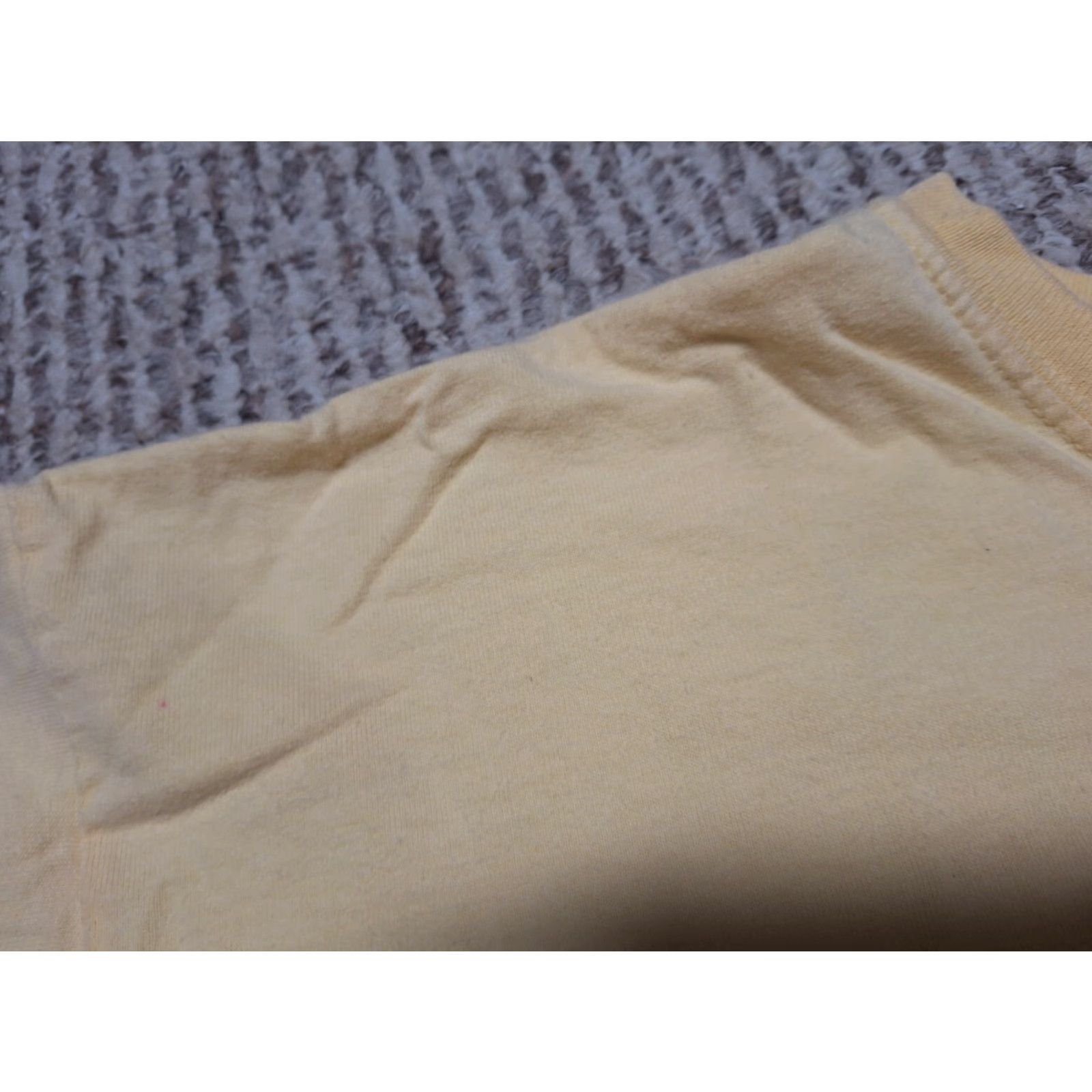 Vintage VINTAGE Taylor Swift Tour Band Nashville Debut 2006 XL T-Shirt - Yellow Cotton Crew Neck Short Sleeve Mens Womens Unisex Adults Fashion Music 2000s Size US XL / EU 56 / 4 - 4 Thumbnail