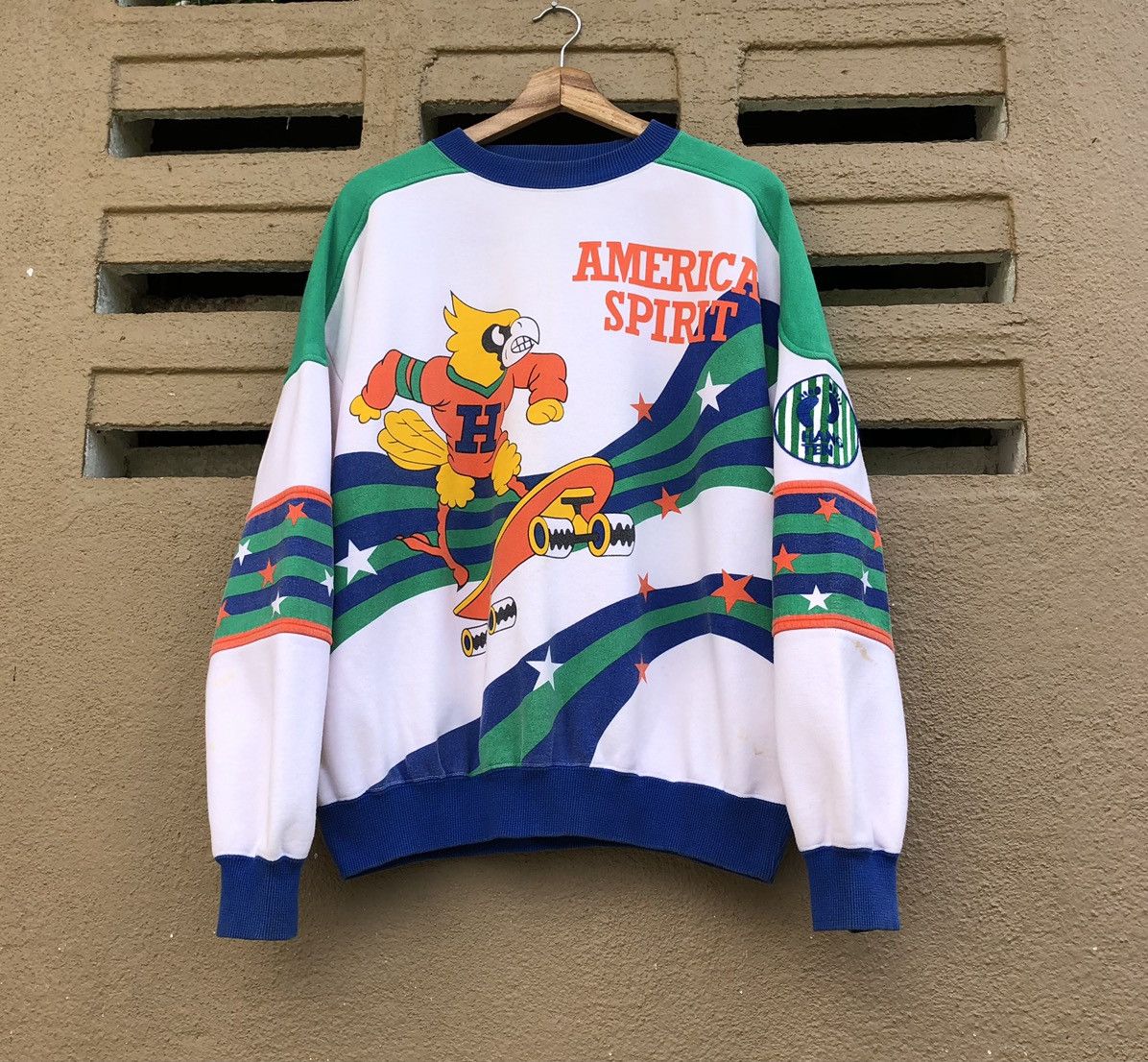 Hang Ten VTG Hang Ten Sweatshirts Print America Spirit Skate Champion Size US L / EU 52-54 / 3 - 2 Thumbnail