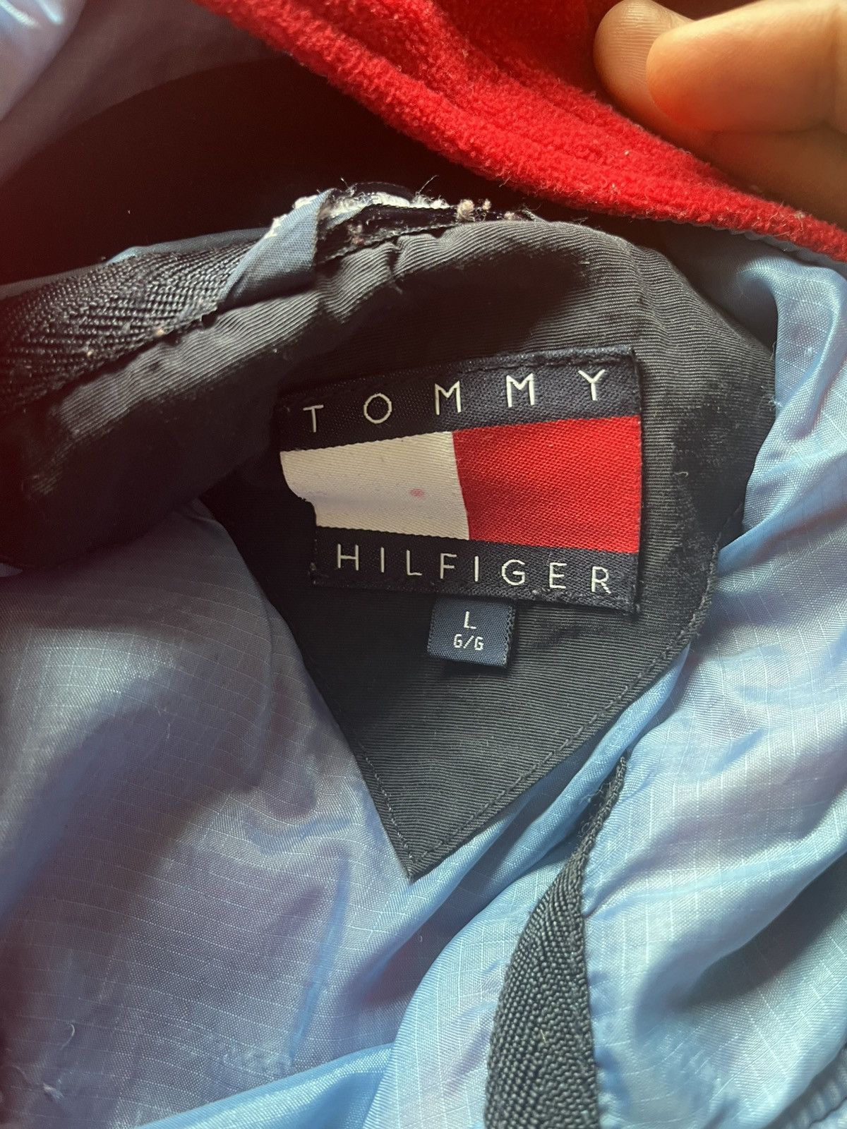 Tommy Hilfiger Tommy Hilfiger Red and White Fleece Hoodie - Size XL Size US XL / EU 56 / 4 - 3 Thumbnail