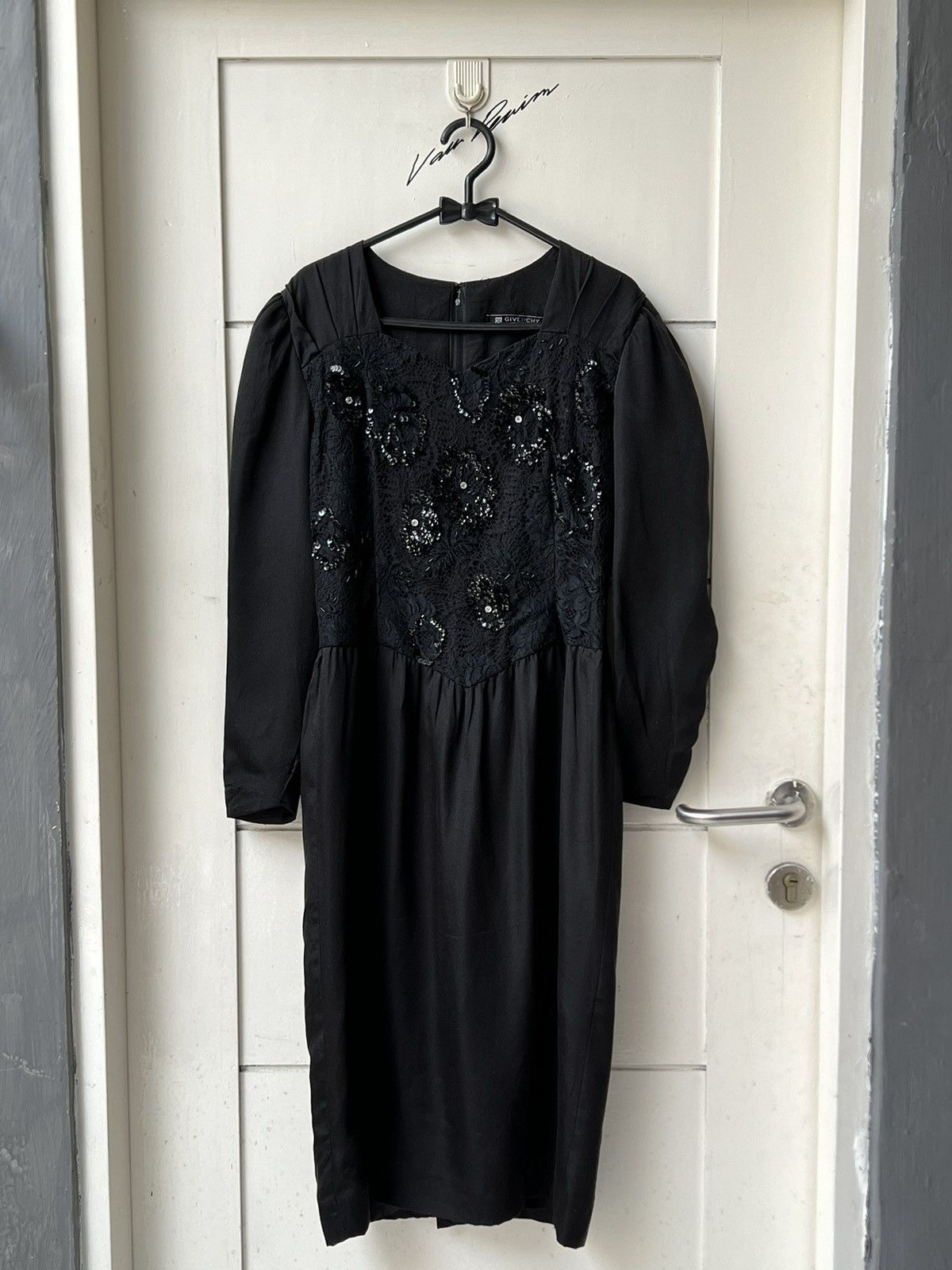 Givenchy GIVENCHY Hi Formal Dress Size XS / US 0-2 / IT 36-38 - 14 Thumbnail